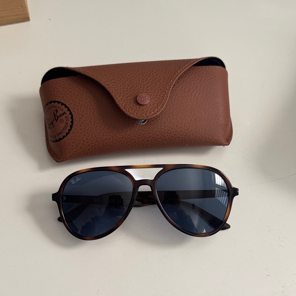 Ray-Ban Tortoiseshell Frame Sunglasses with Blue Lenses